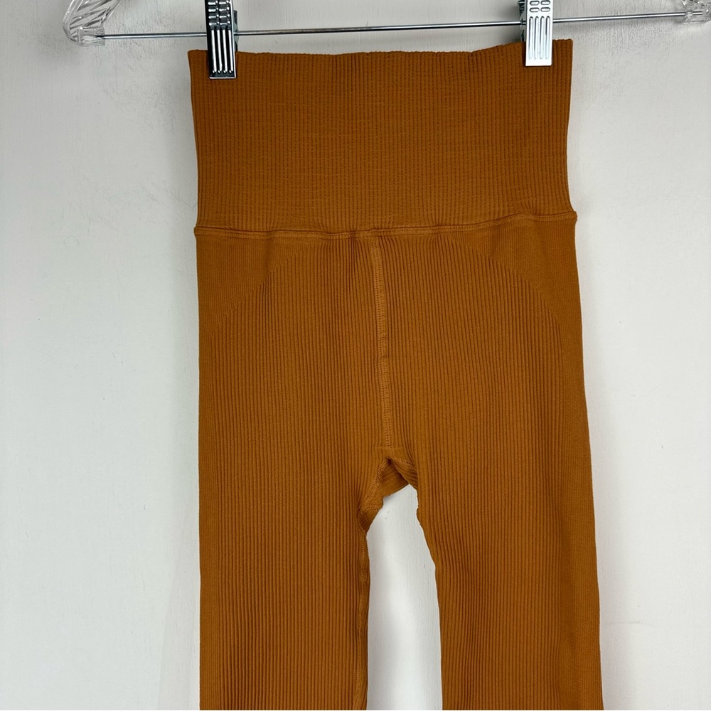Free People Movement Happiness Runs High Rise Ribbed Leggings Sz XS/Small - Picture 6 of 16
